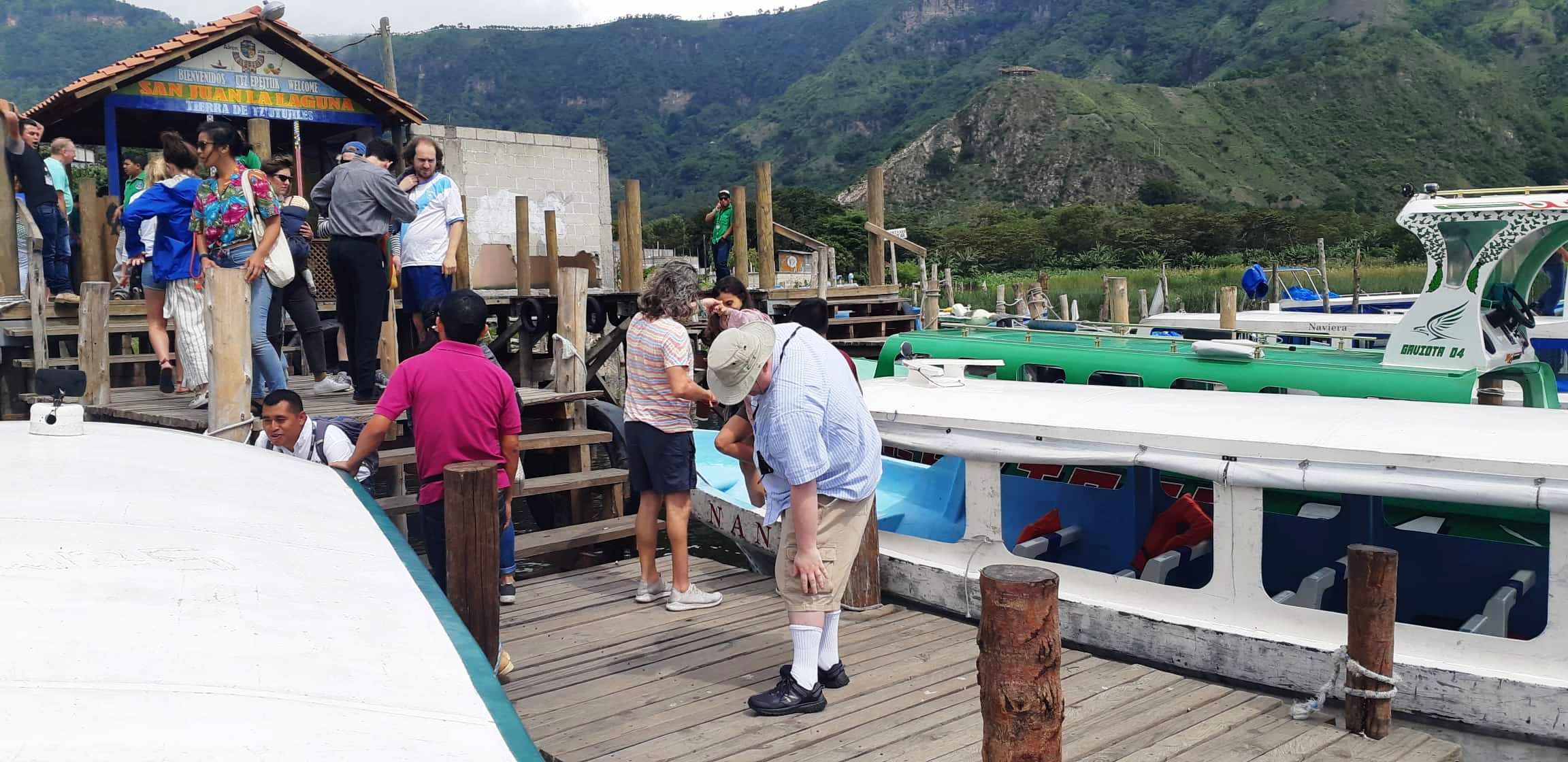 Tour Privados a San Juan la Laguna y Santiago Atitlán - Imagen 5